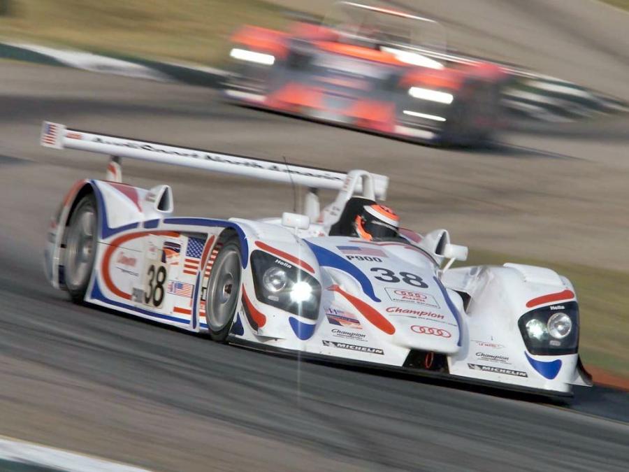  Audi R8 LMP 2000 года  (фото 22 из 28)